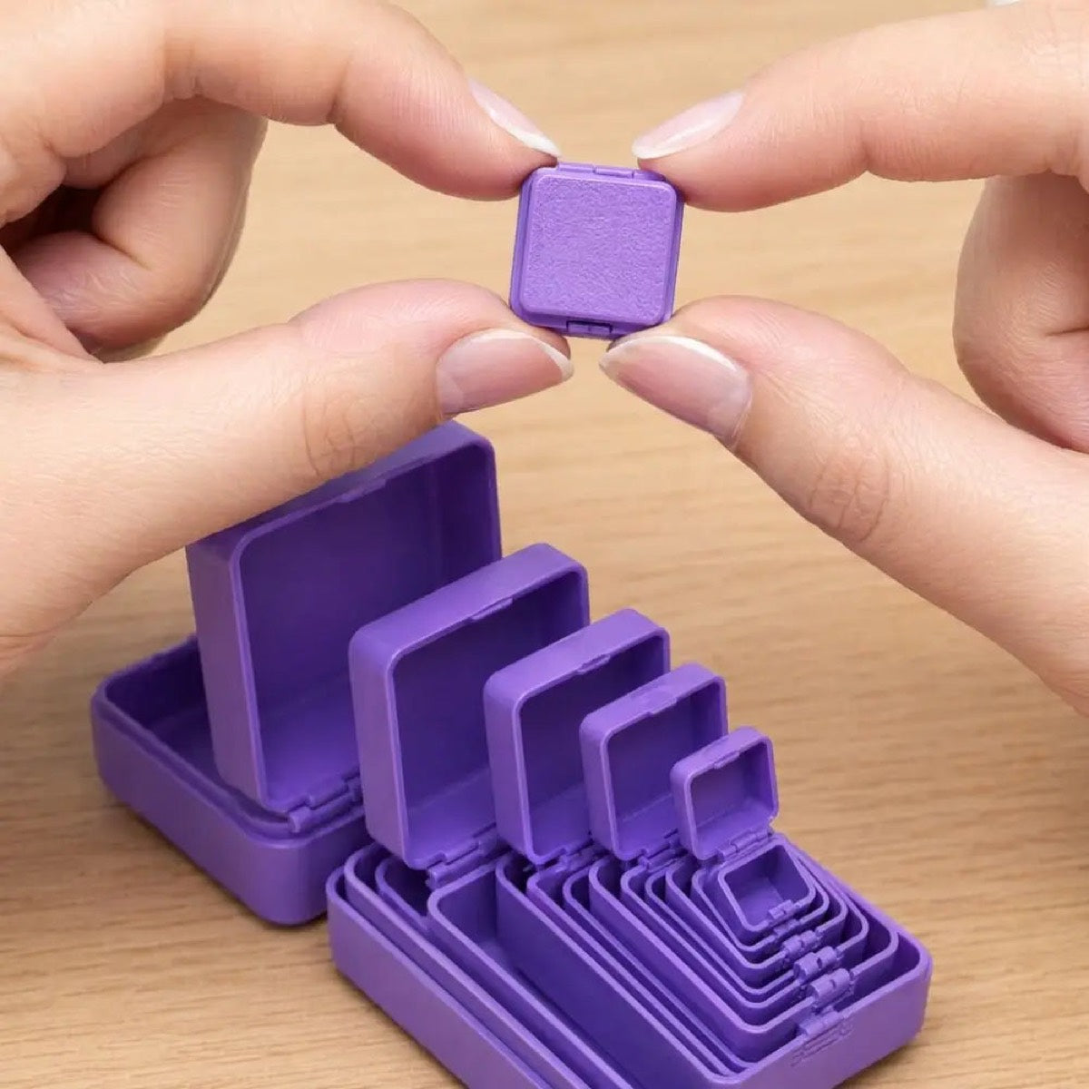 Funny 7-Layer Prank Box – 3D Printed Middle Finger Surprise Gift