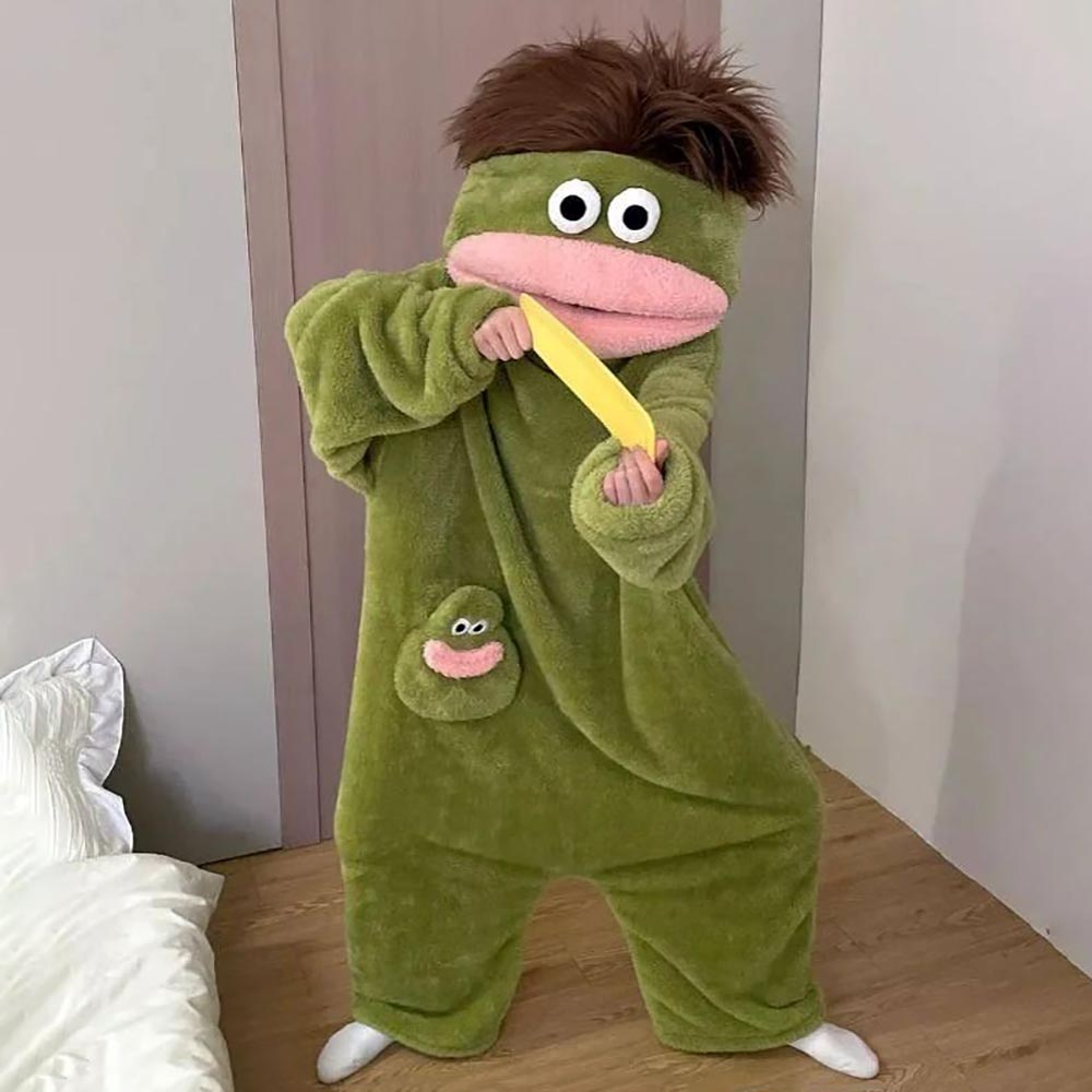 Funny Monster Hooded Fleece Robe 🐸💤