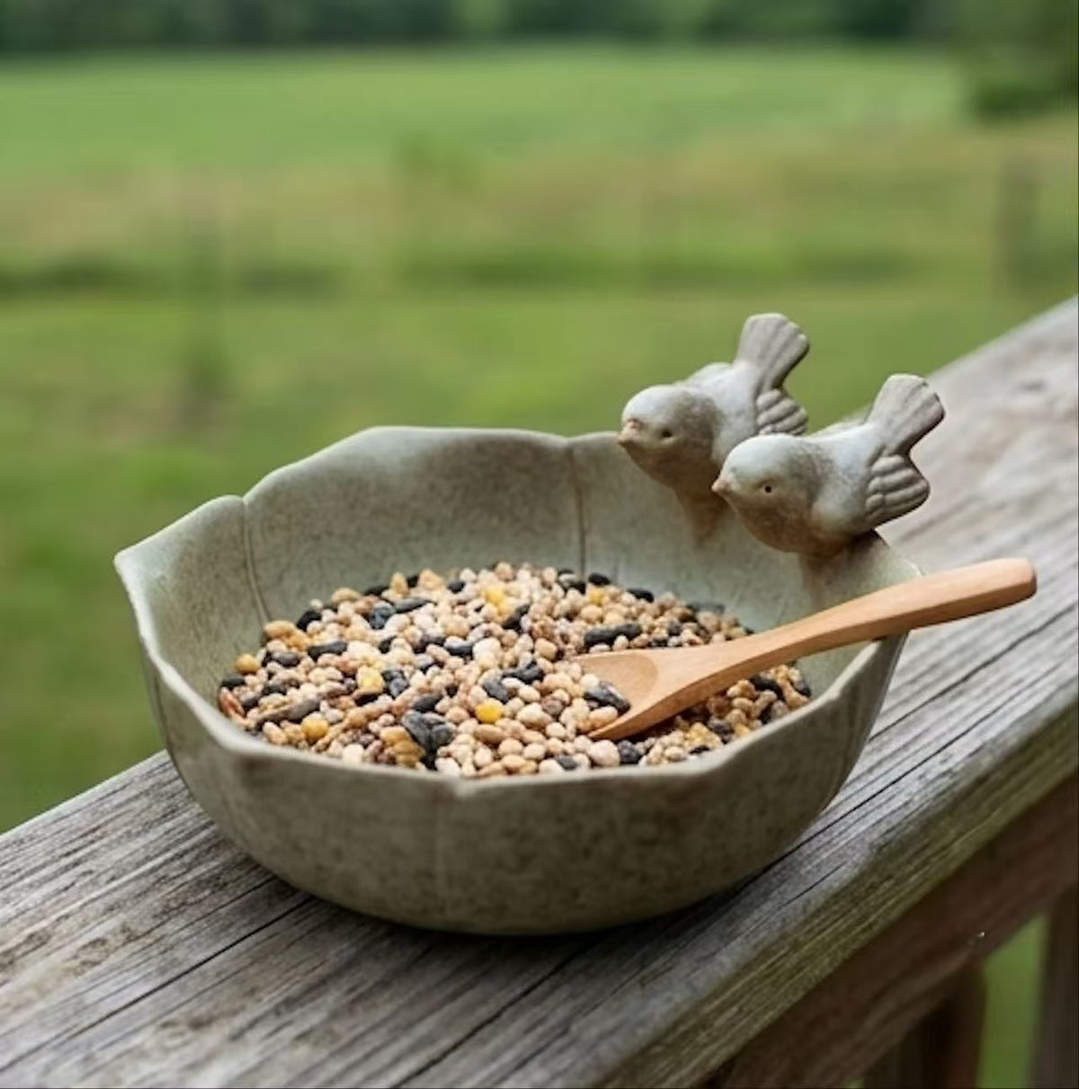 Ceramic Bird Bath Bowl – Elegant Outdoor Feeder & Bee Water Dish for Garden Birds