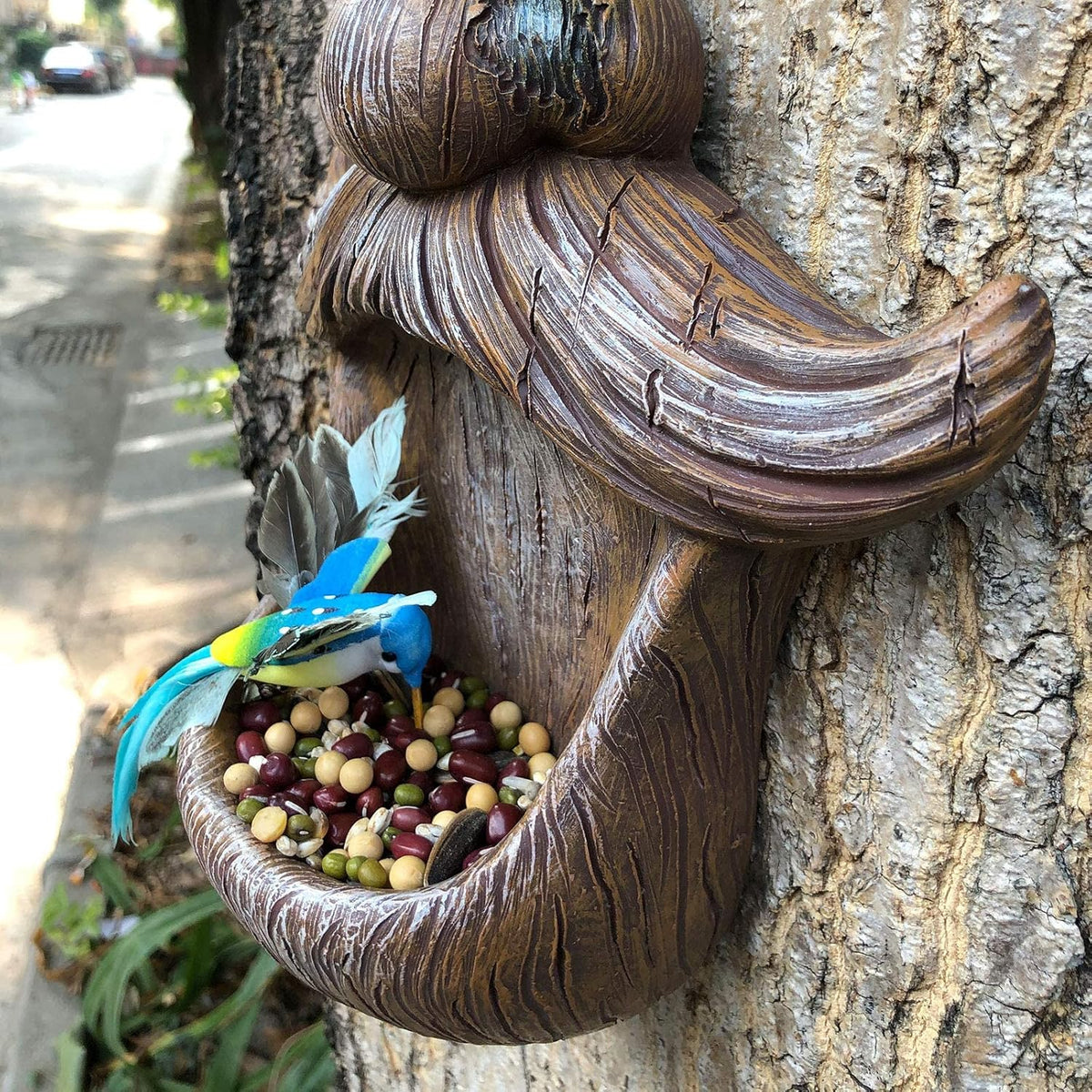 Lifelike Tree Face Bird Feeder – Glowing Eyes Outdoor Yard Accent