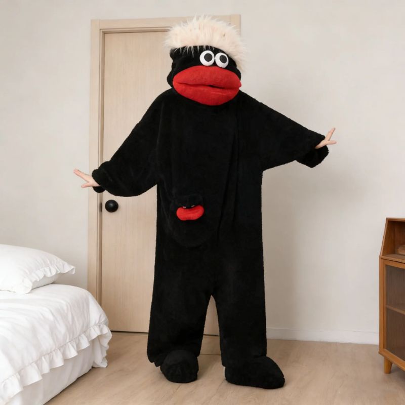 Funny Monster Hooded Fleece Robe 🐸💤