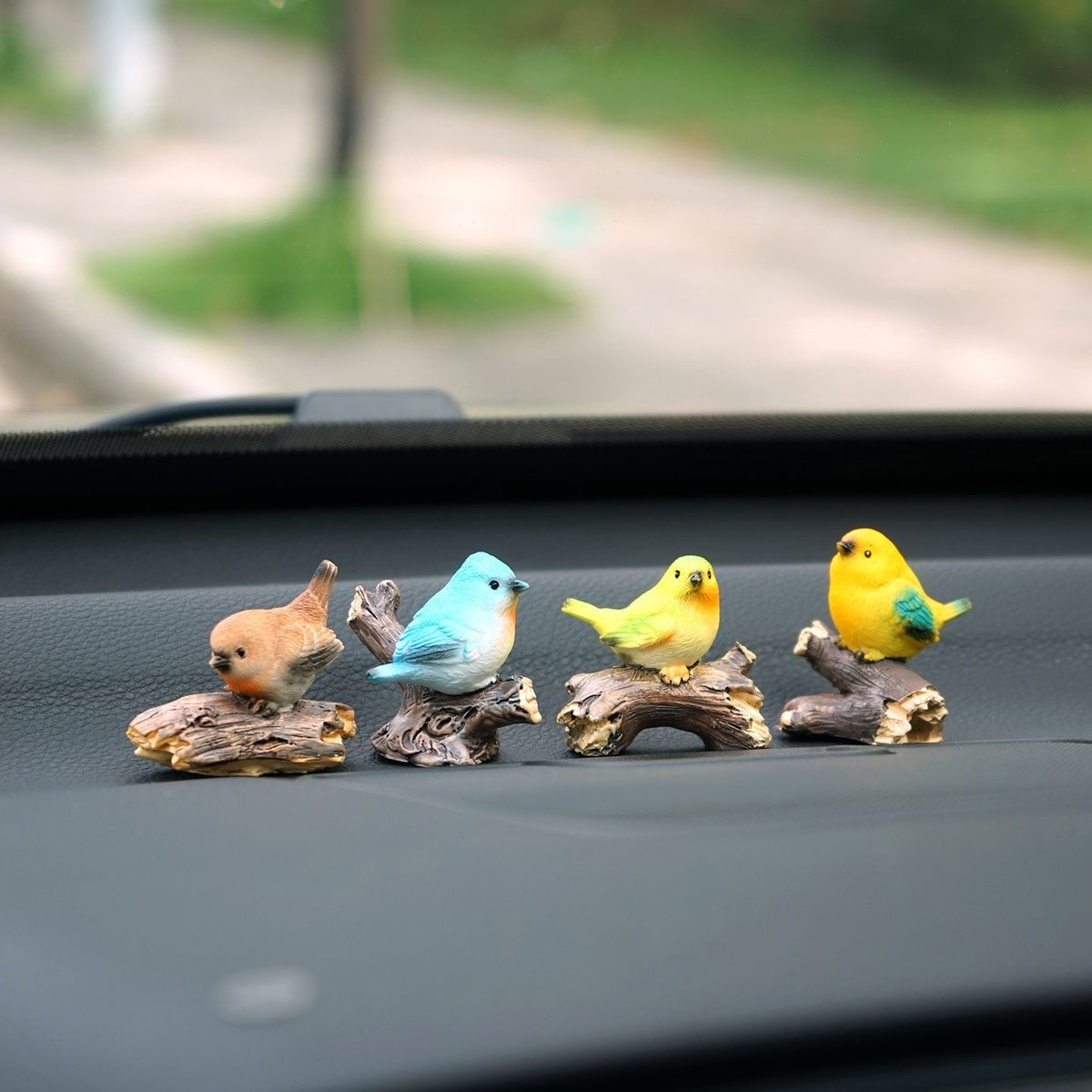 🐦Little Bird Car Buddy – Cute Car Dashboard Decoration